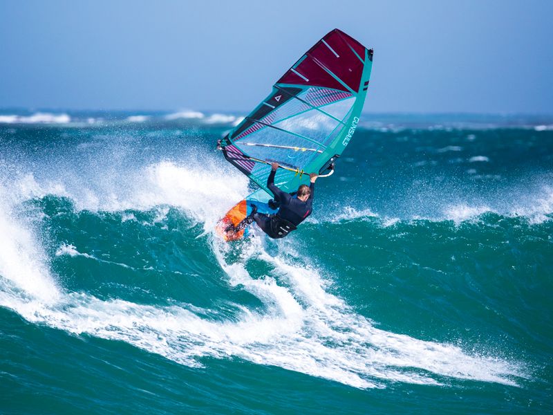 gunsails-transwave-1